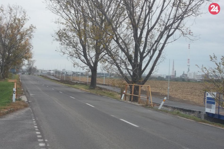 FOTO, Veľký projekt v Šali finišuje: Cyklotrasa prechádza poslednými úpravami