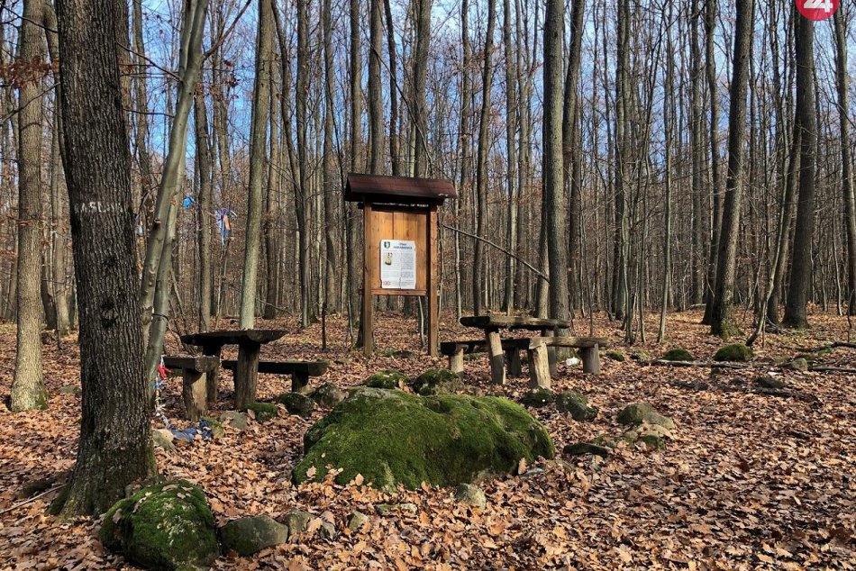 Viete o ňom? Kultový kameň nazývaný Raslavkameň nájdeme pri Abranovciach