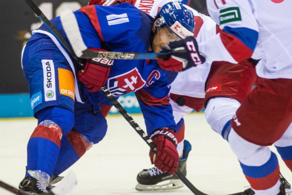 Slováci na Nemeckom pohári tesne podľahli Rusom, o jediný gól sa postaral Kudrna