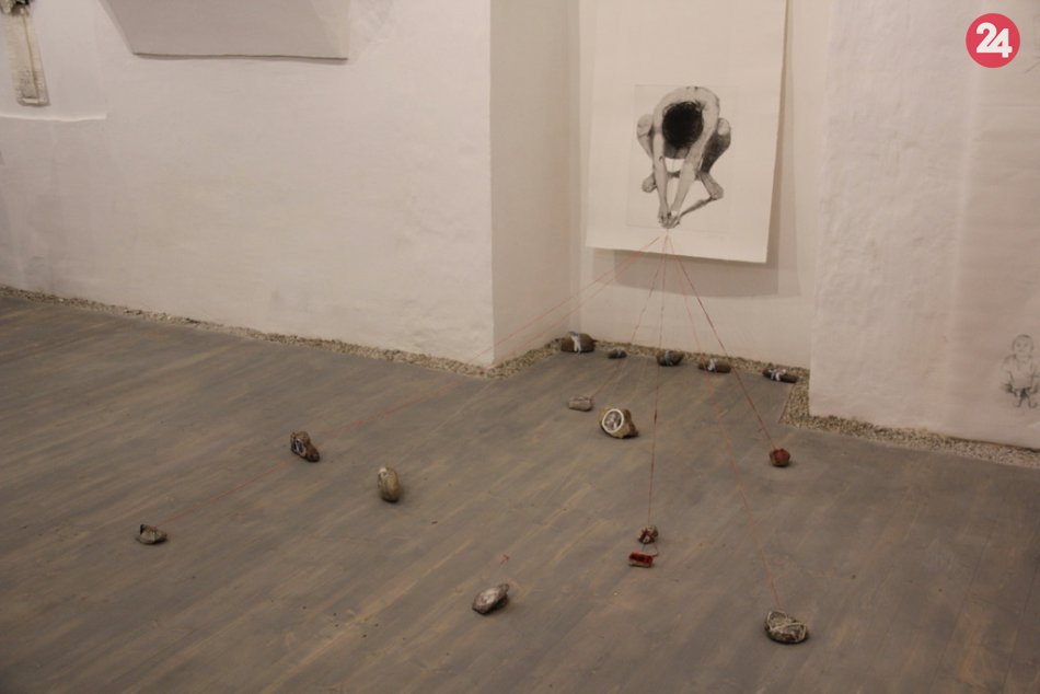 Zámok Hlohovec opäť otvorí svoje brány: Vernisáž výtvarníčky Radky Hrabovskej