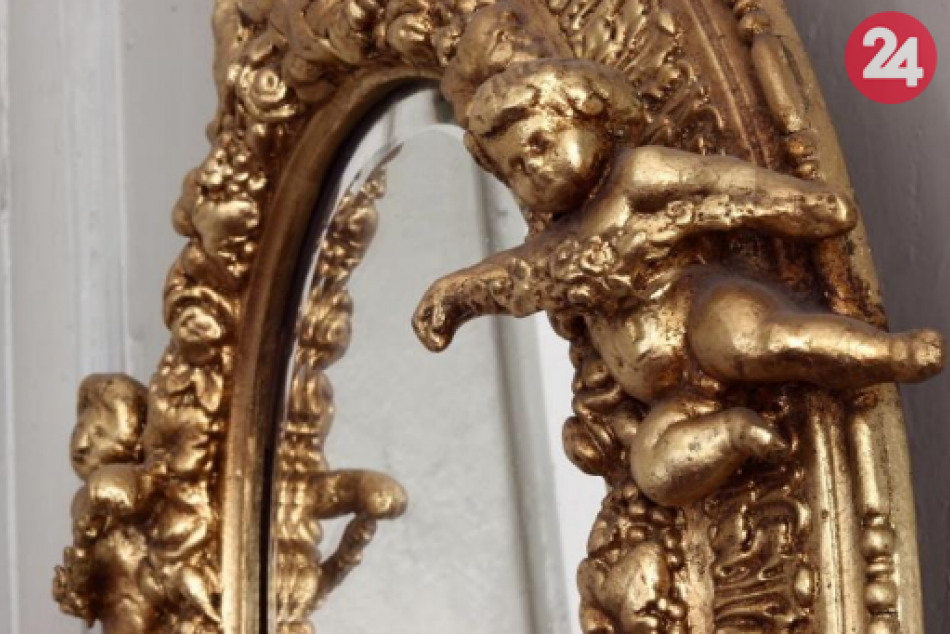 Už ste ich videli? Takéto parádne zrkadlá sa nachádzajú v zámku v Humennom