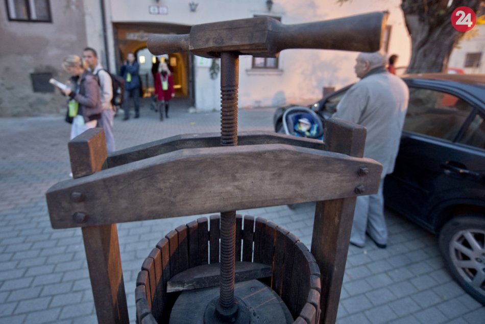 Deň otvorených pivníc Malokarpatskej vínnej cesty