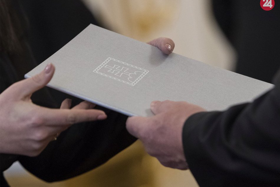 V OBRAZOCH: Andrej Kiska vymenoval sudcov bez časového obmedzenia