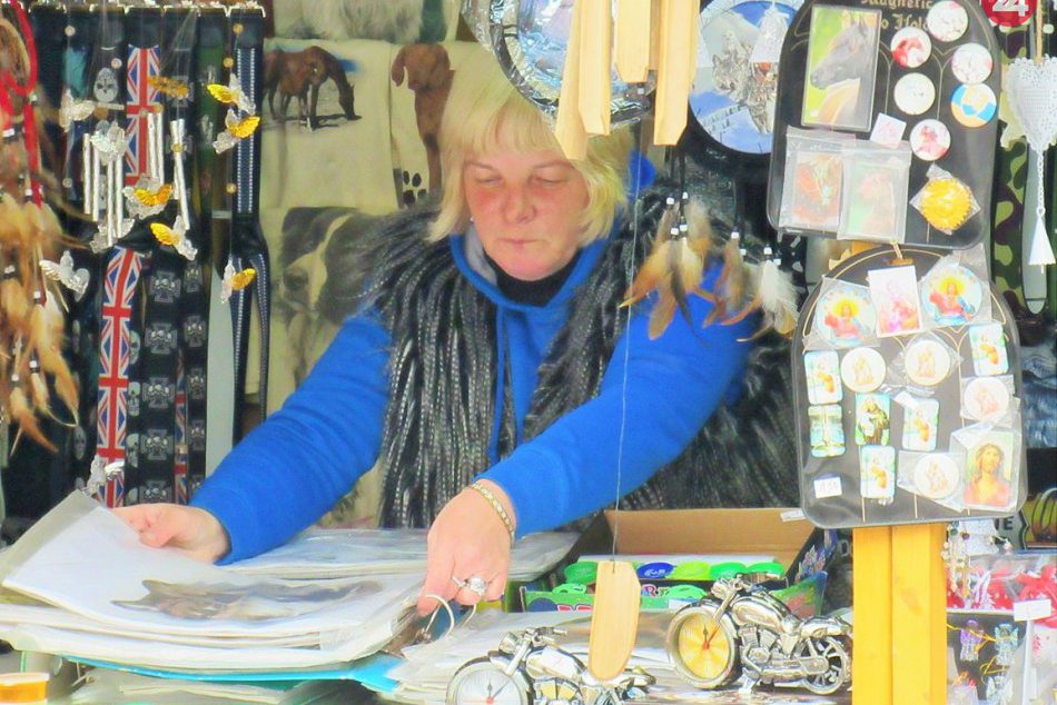 Veľká FOTOGALÉRIA: V našom meste už môžete navštíviť obľúbené vianočné trhy