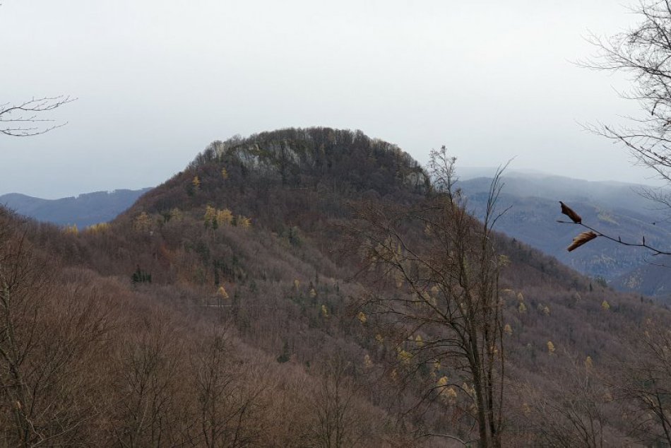 V OBRAZOCH: Práce na Muránskom hrade pokročili