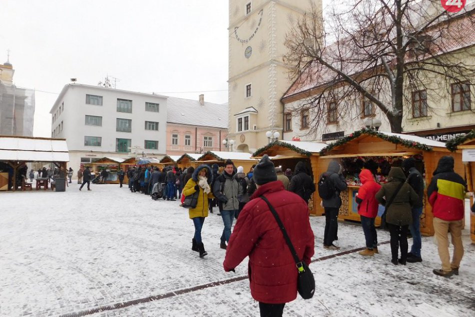 OBRAZOM: V Trnave sa takto predávala limitovaná eurobankovka s motívom leva