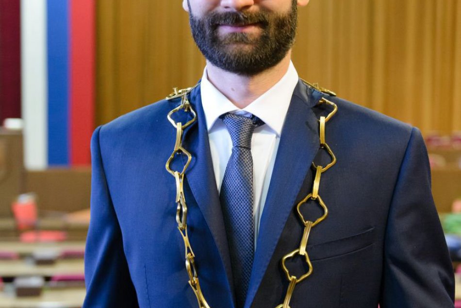 Ustanovujúce zastupiteľstvo v Nitre