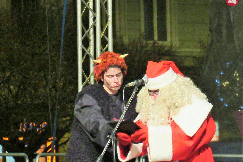 Deti naňho netrpezlivo čakali: Mikuláš nesklamal a ukázal sa v Prešove