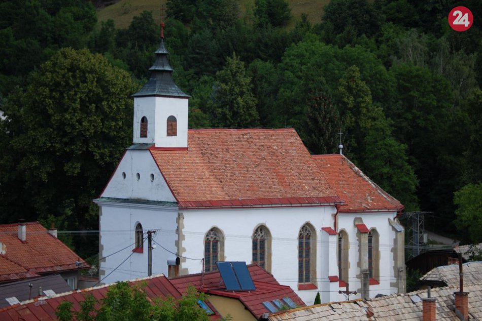 V OBRAZOCH: Relikvia sv. Jakuba staršieho v Jakube