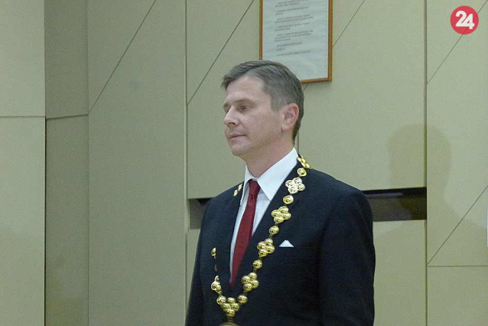 V OBRAZOCH: V Humennom sa uskutočnilo ustanovujúce mestské zastupiteľstvo