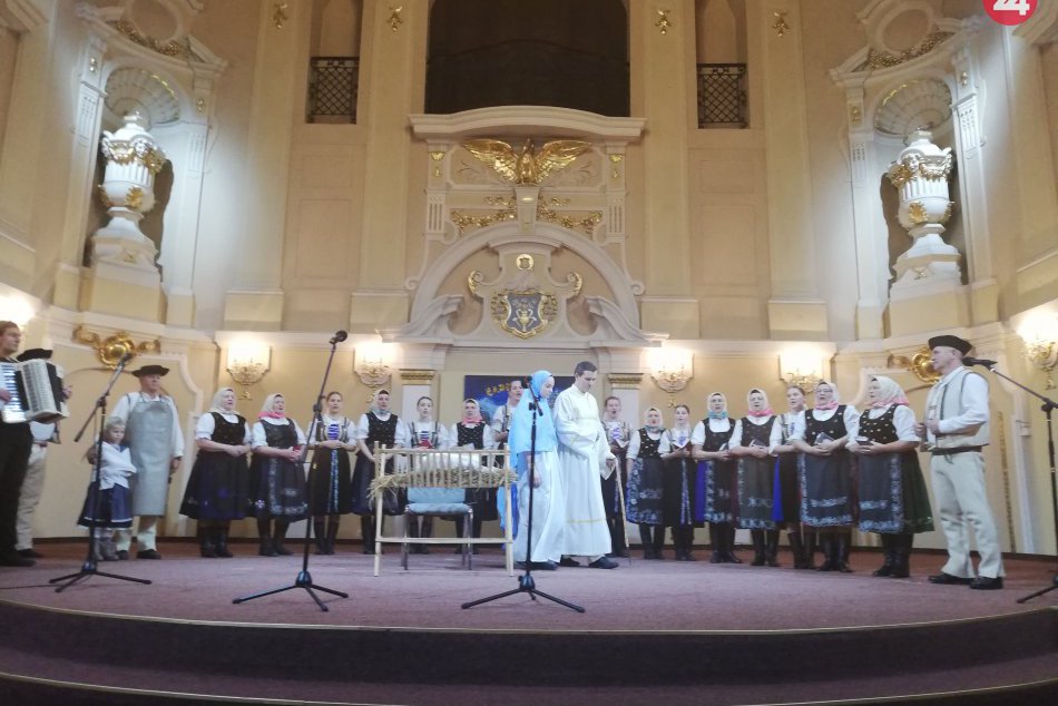 Veľká FOTOGALÉRIA: V Spišskej sa konal jubilejný ročník predvianočného podujatia