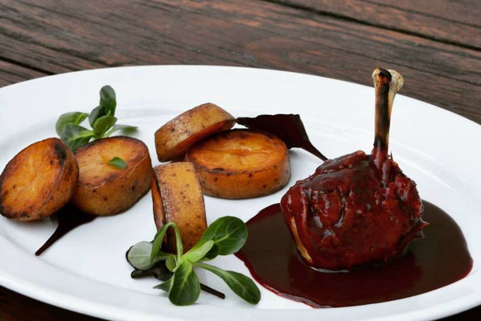 Reštaurácia Modrý dom, Vajnory