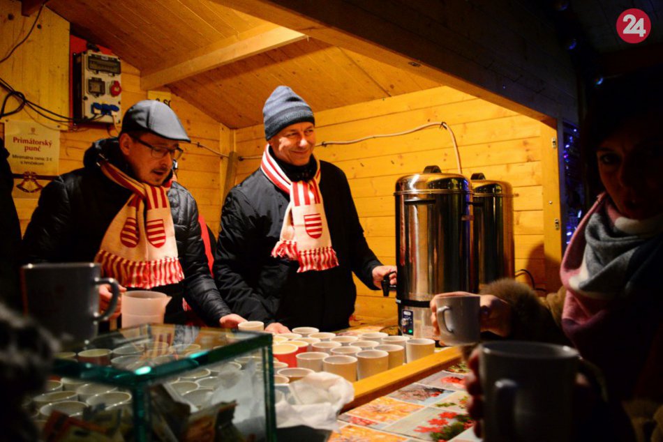 V OBRAZOCH: Primátorský punč 2018