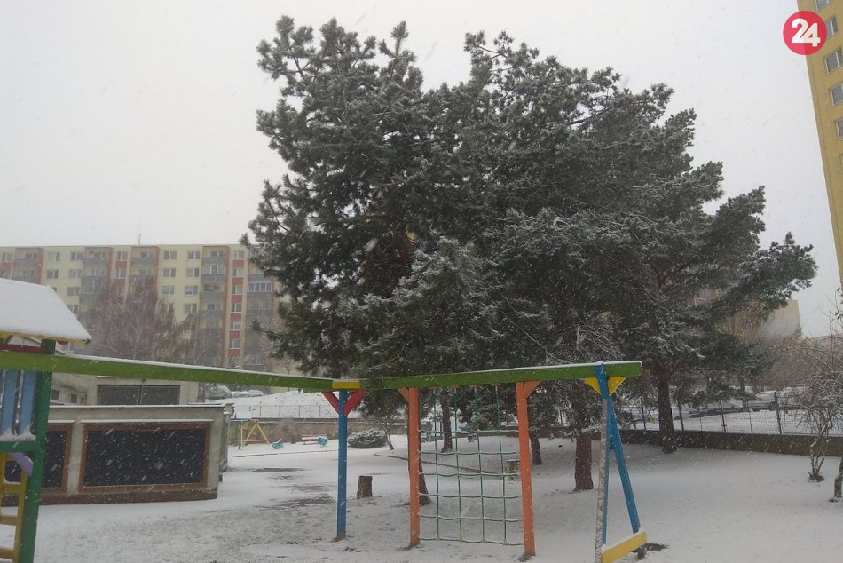 Sneženie zasiahlo  Nitru