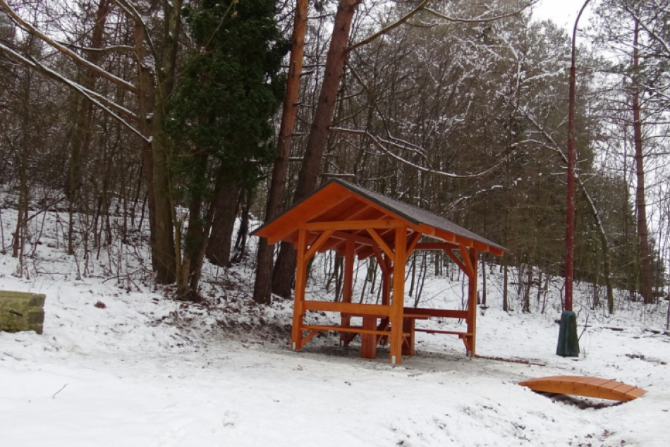 Okolie jazierka v Bardejovských Kúpeľoch dostalo nový šat