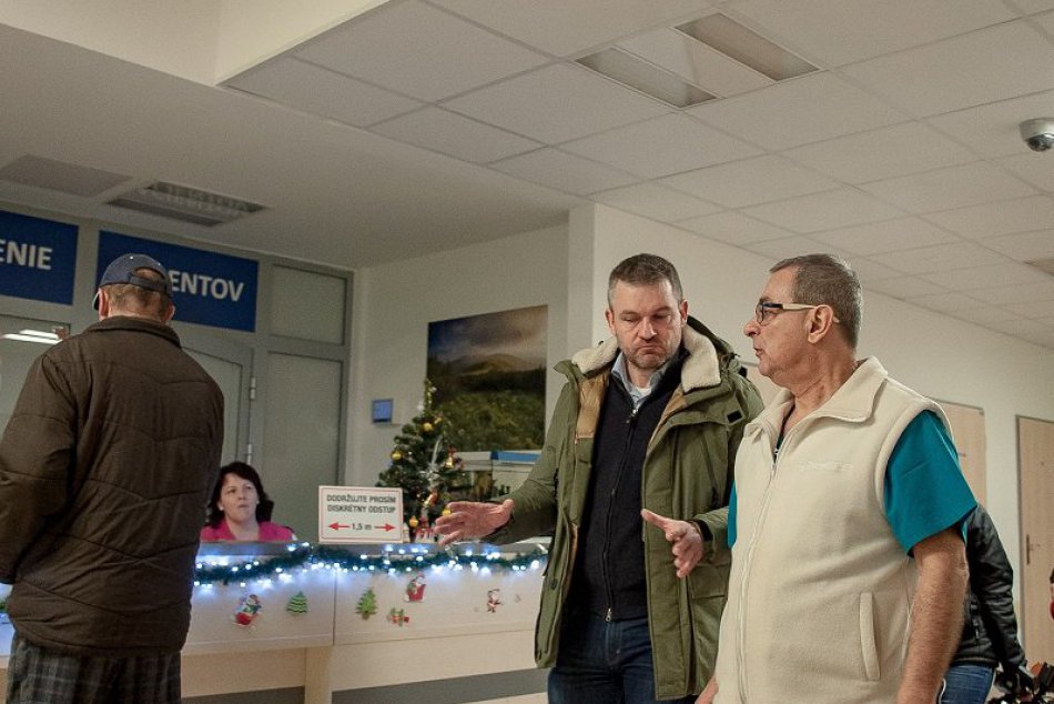 Premiér Pellegrini: Obnova bystrickej nemocnice má presiahnuť 100 miliónov eur