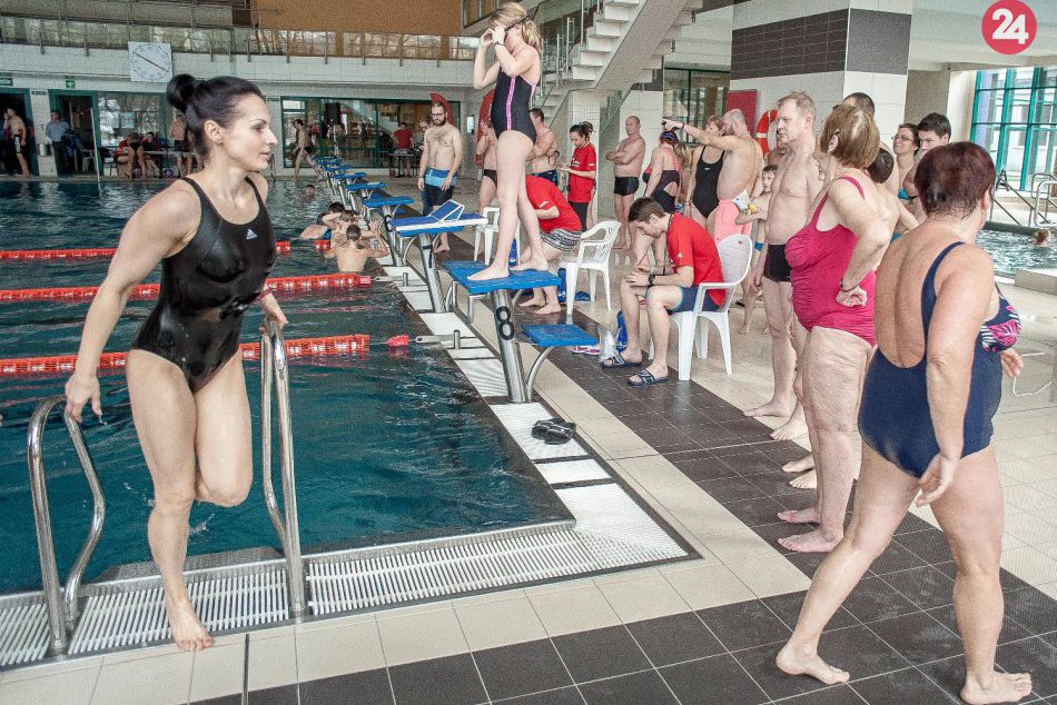 V OBRAZOCH: Zábery z bystrickej plaveckej 24-hodinovky