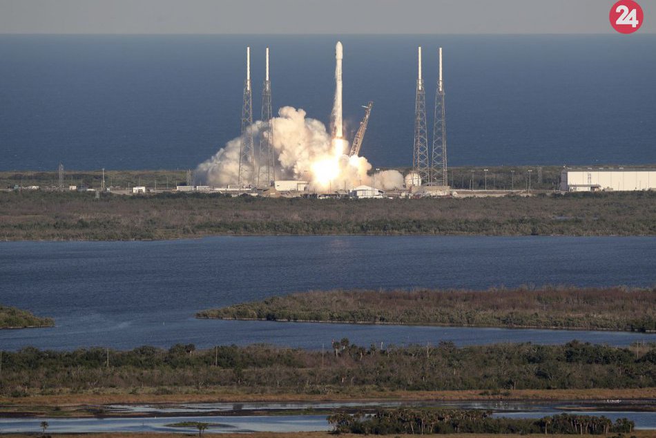 Raketa SpaceX Falcon 9