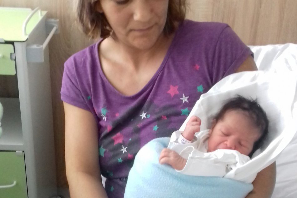 OBRAZOM: Prvé na svet v novom roku v Michalovciach prišlo toto dievčatko!