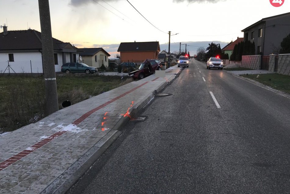 OBRAZOM: V prvých štyroch dňoch nového roku zaznamenali v kraji smrteľné nehody