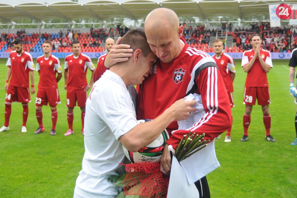 OBRAZOM: Marek Janečka