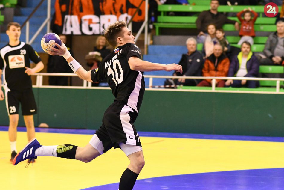 Šalianski hádzanári získali prvenstvo: Po základnej časti trónia na špici, FOTO