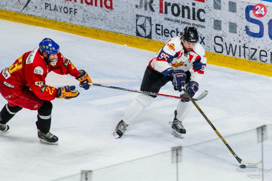 MSR veteránov o 7. miesto: Zvolen - Dukla Trenčín 5:4