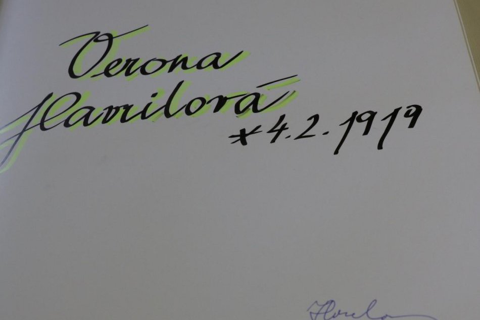 FOTO: Táto dáma oslávila výnimočné jubileum. Dožila sa 100 rokov