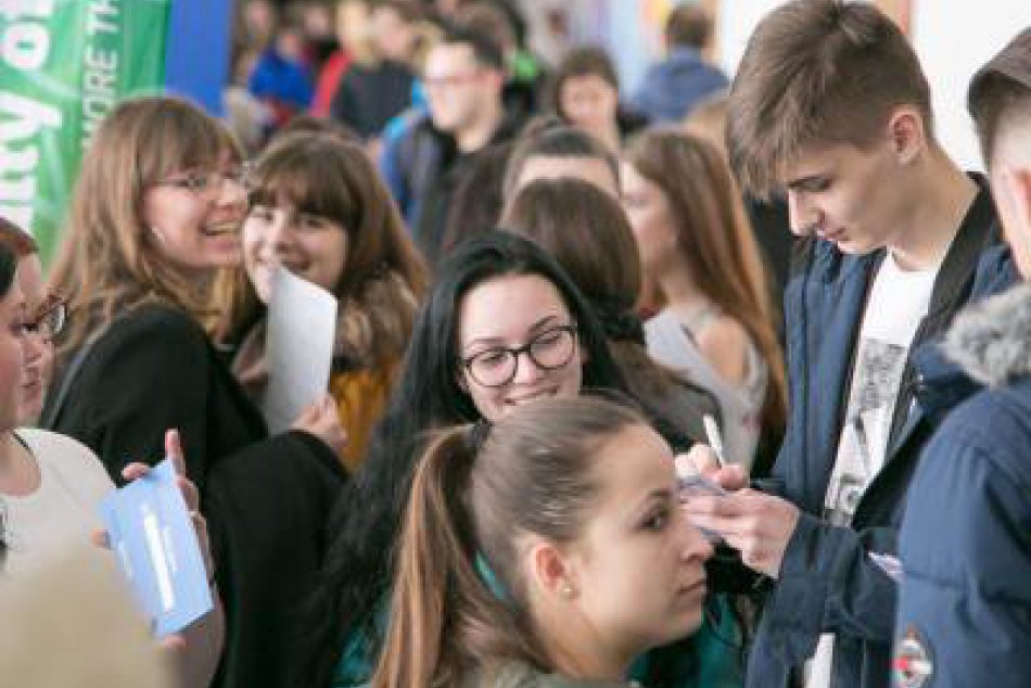 Veľká FOTOGALÉRIA: DOD Prešovskej univerzity zachytený objektívom