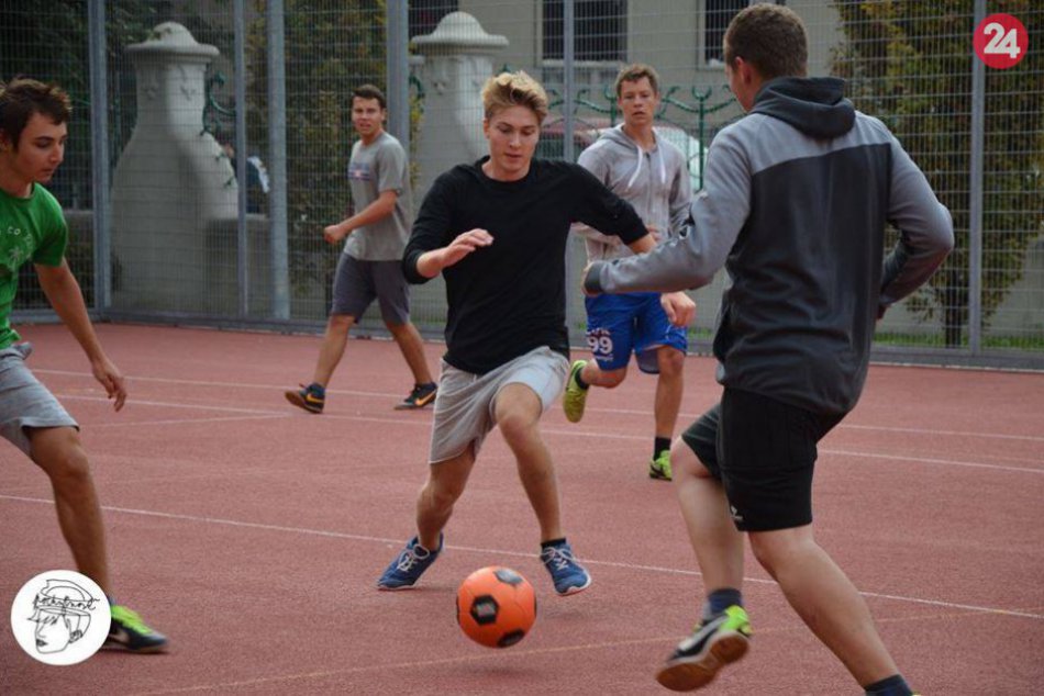 Gymnázium v Bratislave, GAMČA