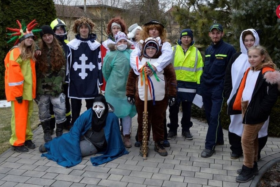 FOTO: Fašiangy v obci Bobot