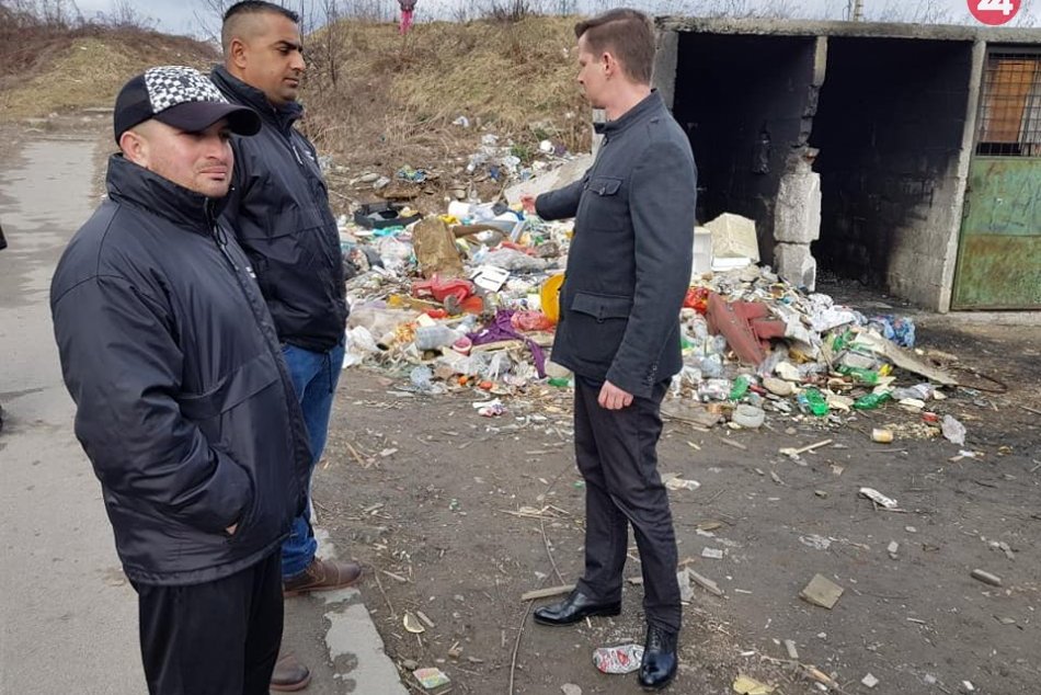 FOTO: Riešenie odpratávania neporiadku v Hlbokom