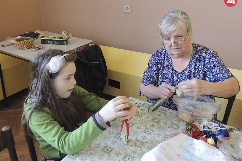 O prázdninujúcich školákov sa postarali seniori
