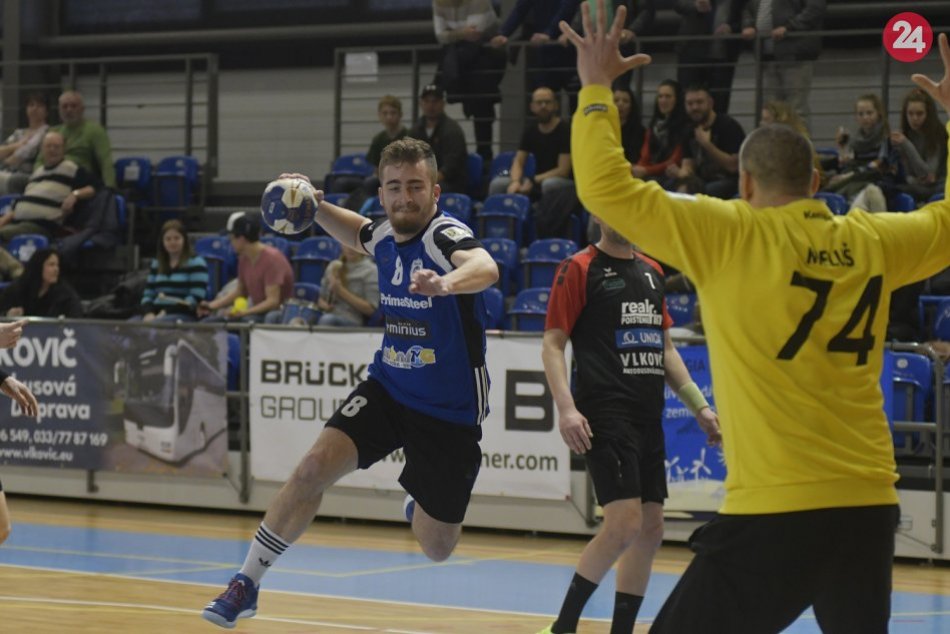 Naše hádzanárky víťazne, muži to dotiahli na remízu, VIDEO