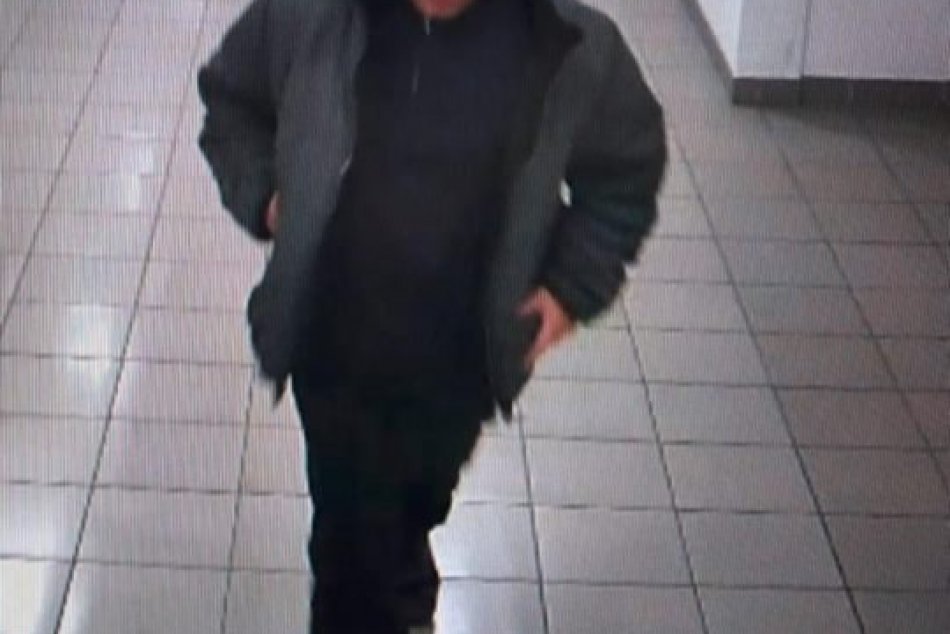 Obťažoval mladú ženu na dámskych záchodoch v Nitre: Polícia obvinila muža (38), 