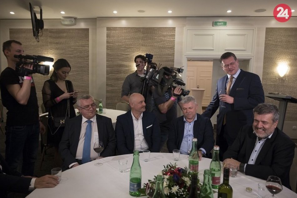 Prezidentské voľby 1. kolo