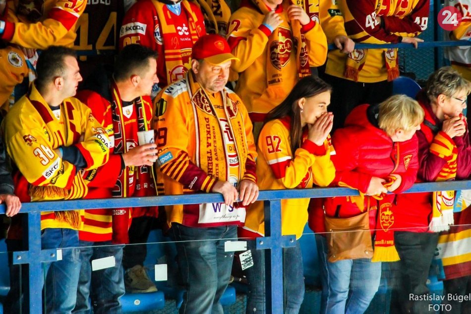 Nitra - Dukla Trenčín 2:0 v 5. štvrťfinále play off