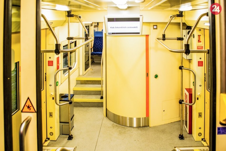 V OBRAZOCH: ŽOS Zvolen pomohla zatraktívniť pražskú prímestskú dopravu