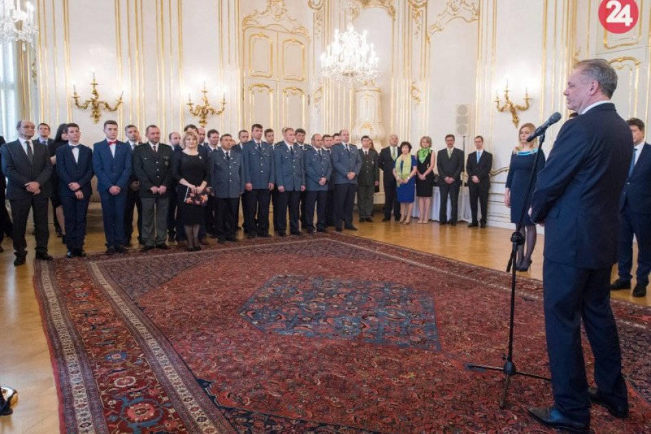 Policajt zo Zámkov získal Čestné uznanie v kategórii záchranársky čin