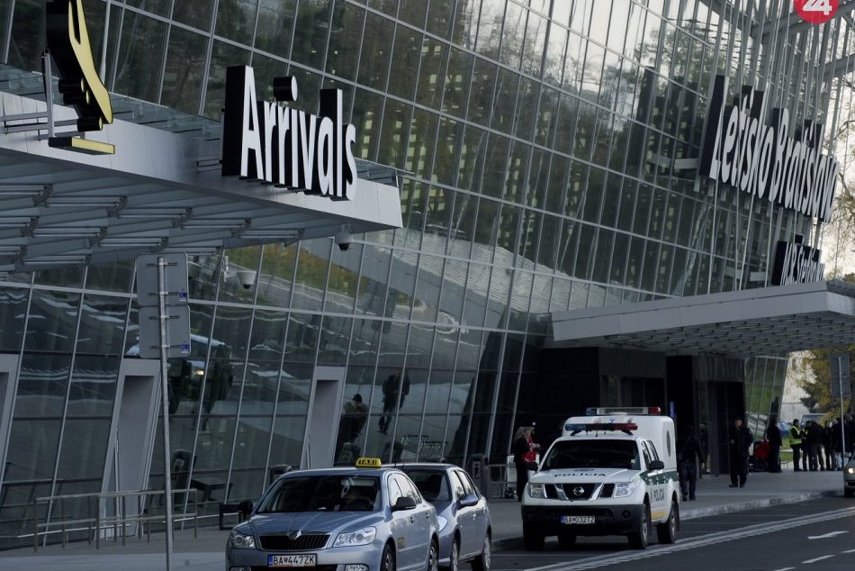 Letisko M. R. Štefánika