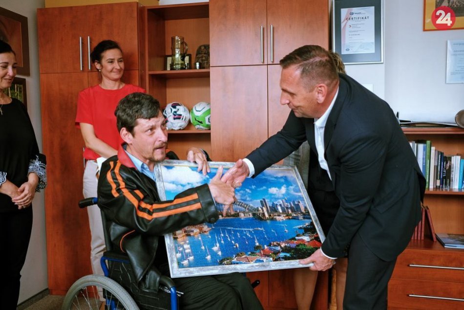 Gesto žiarskej samosprávy: Rodine darovali auto