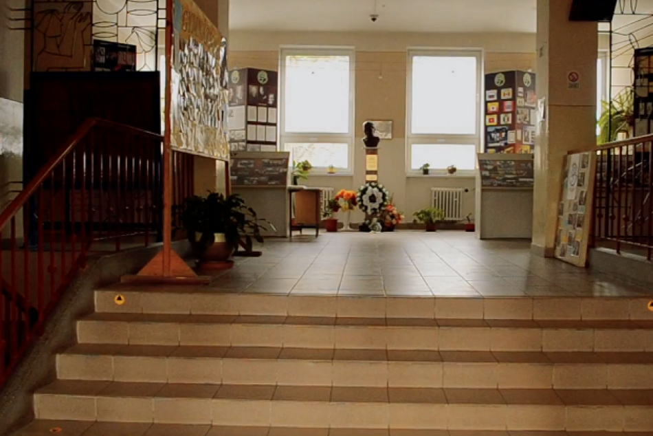 Gymnázium B.S.Timravy v Lučenci