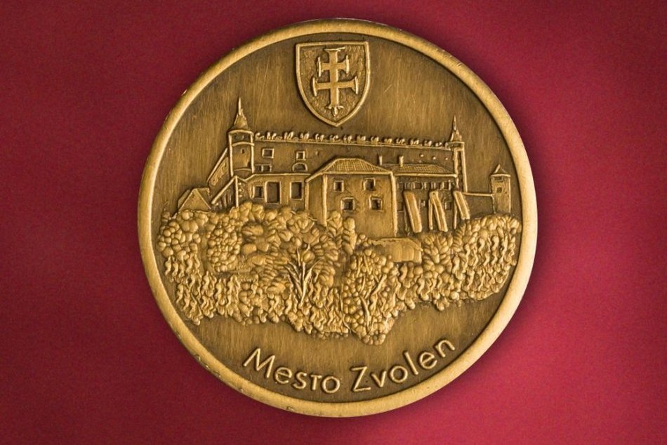 V OBRAZOCH: Zvolen si razí mince