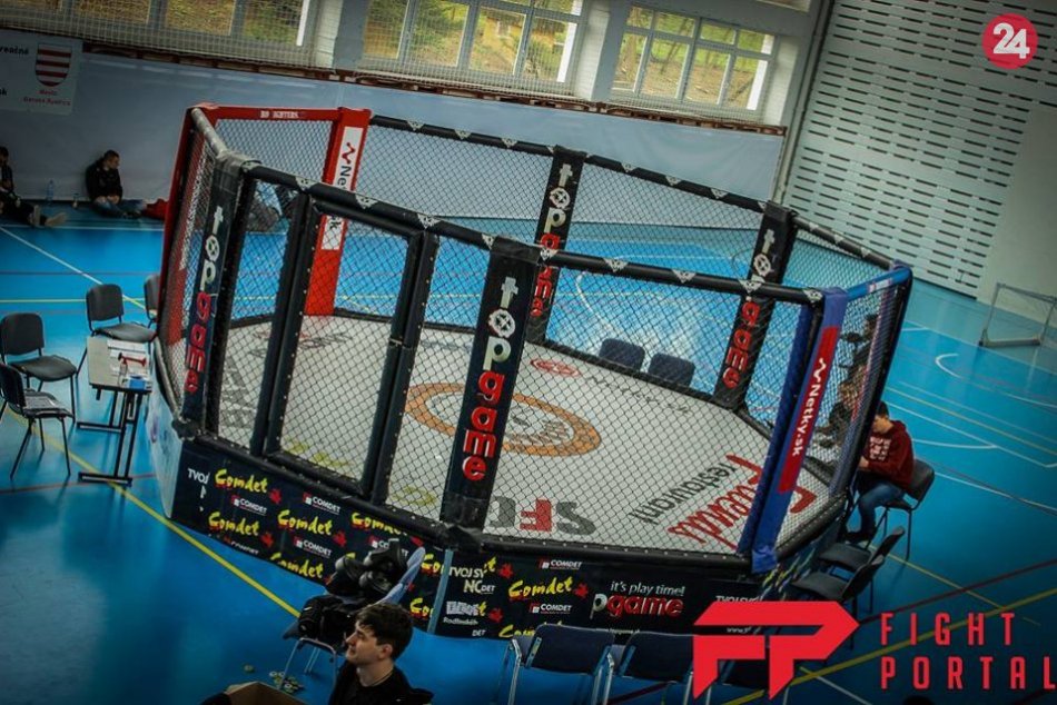 V OBRAZOCH: Bystrickí bojovníci v oktagone nesklamali a tešili sa z triumfov