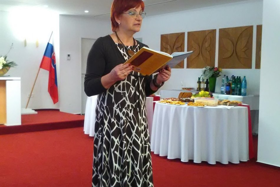 Šalianka Danka Janebová s prírastkom: Pokrstila 6. zbierku básní Fragment