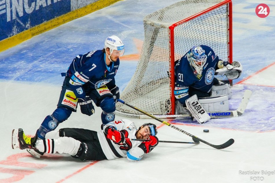 HK Nitra – HC'05 iClinic Banská Bystrica 2:1 pp a sn (0:0, 1:0, 0:1 – 0:0, 1:0)