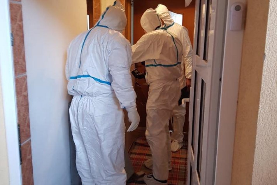 V ružomberskom byte našli mŕtvu ženu (†41): Predbežné správy hovoria o vražde