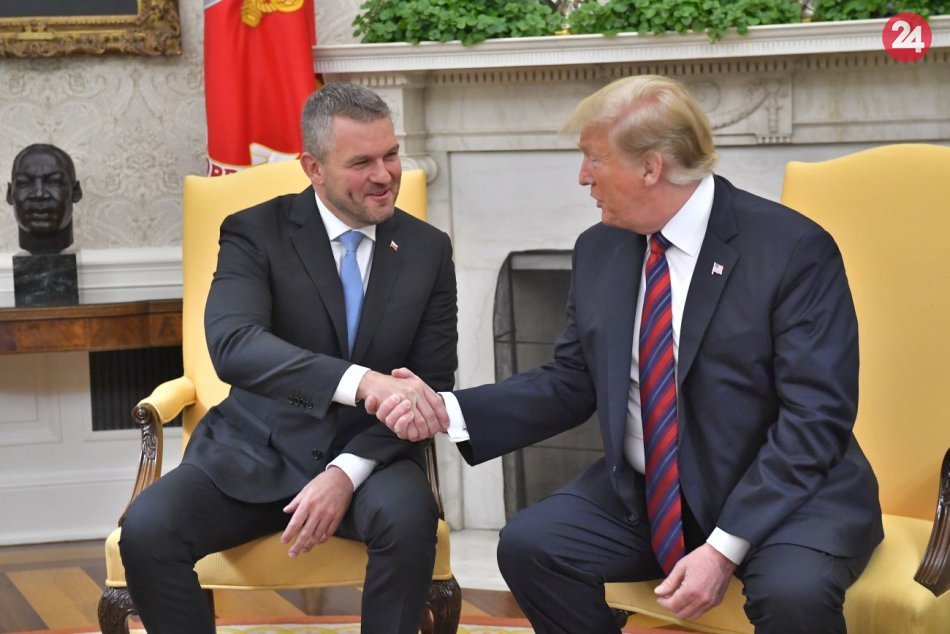 Donald Trump prijal v Bielom dome premiéra Pellegriniho