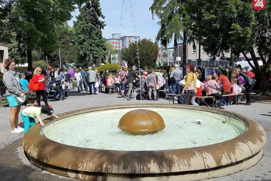 Deň kvetov hral všetkými farbami: Hlohovčania si užili jubilejný 20. ročník, FOT
