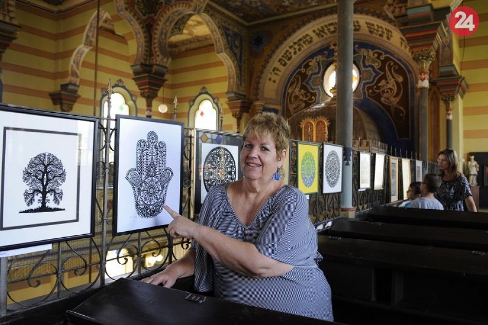 Výstava Obrazy z papiera v Prešove 2016